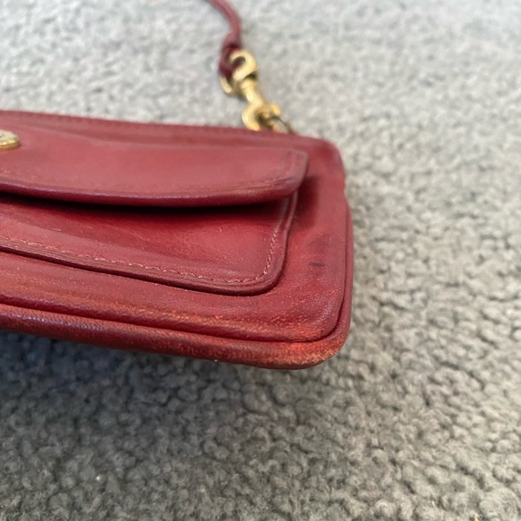 Vintage Coach Calfskin Leather Wristlet - Picture 4 of 9